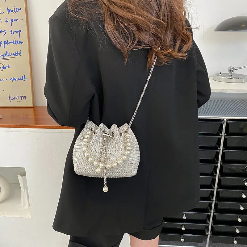 Fashion light diamond shoulder bag with western-style chain crossbody design in soft PU material