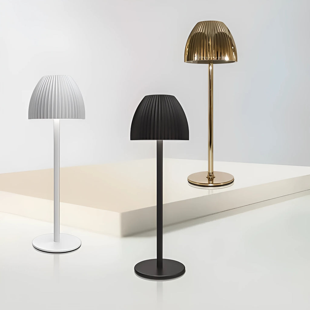 Dimmable small night lamp with Ins pattern design, thin round base, in black or white colour