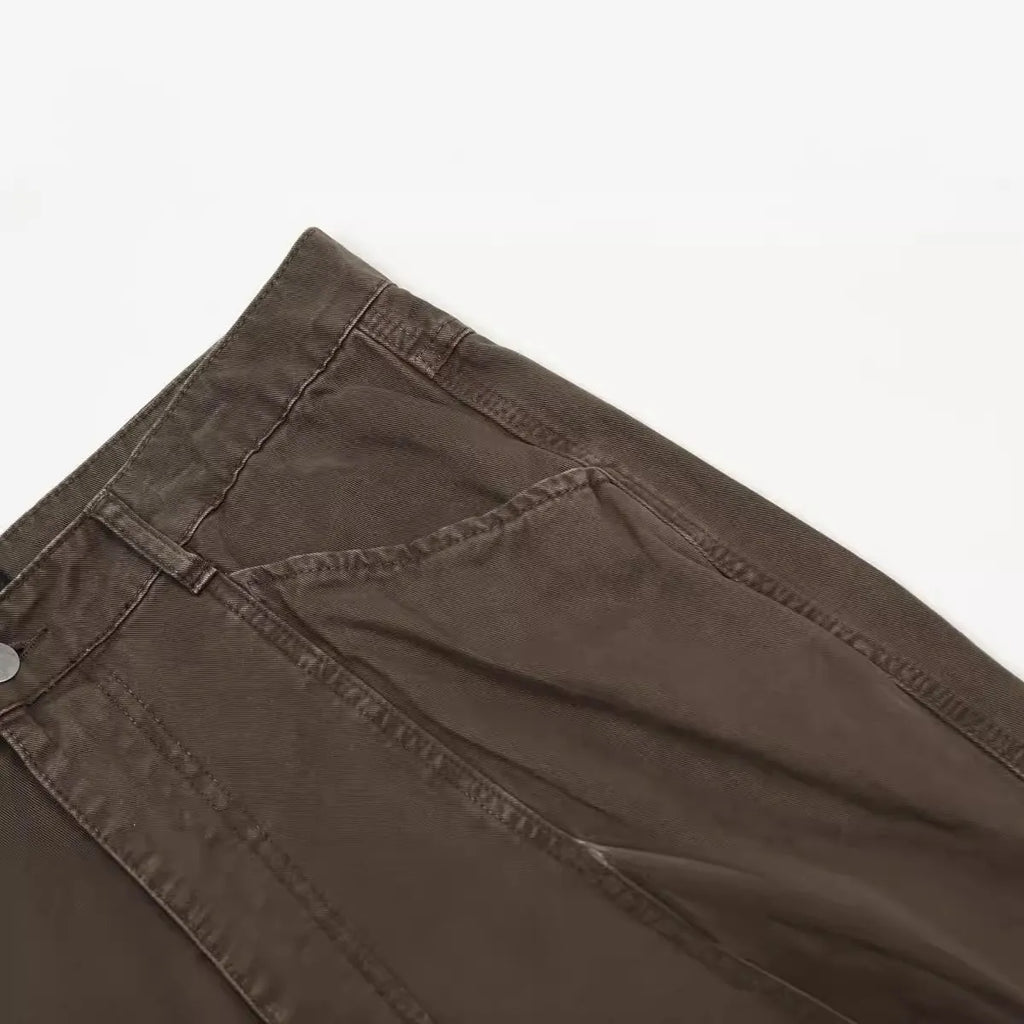 Men's brown straight leg cotton trousers with high waist and non-ironing fabric