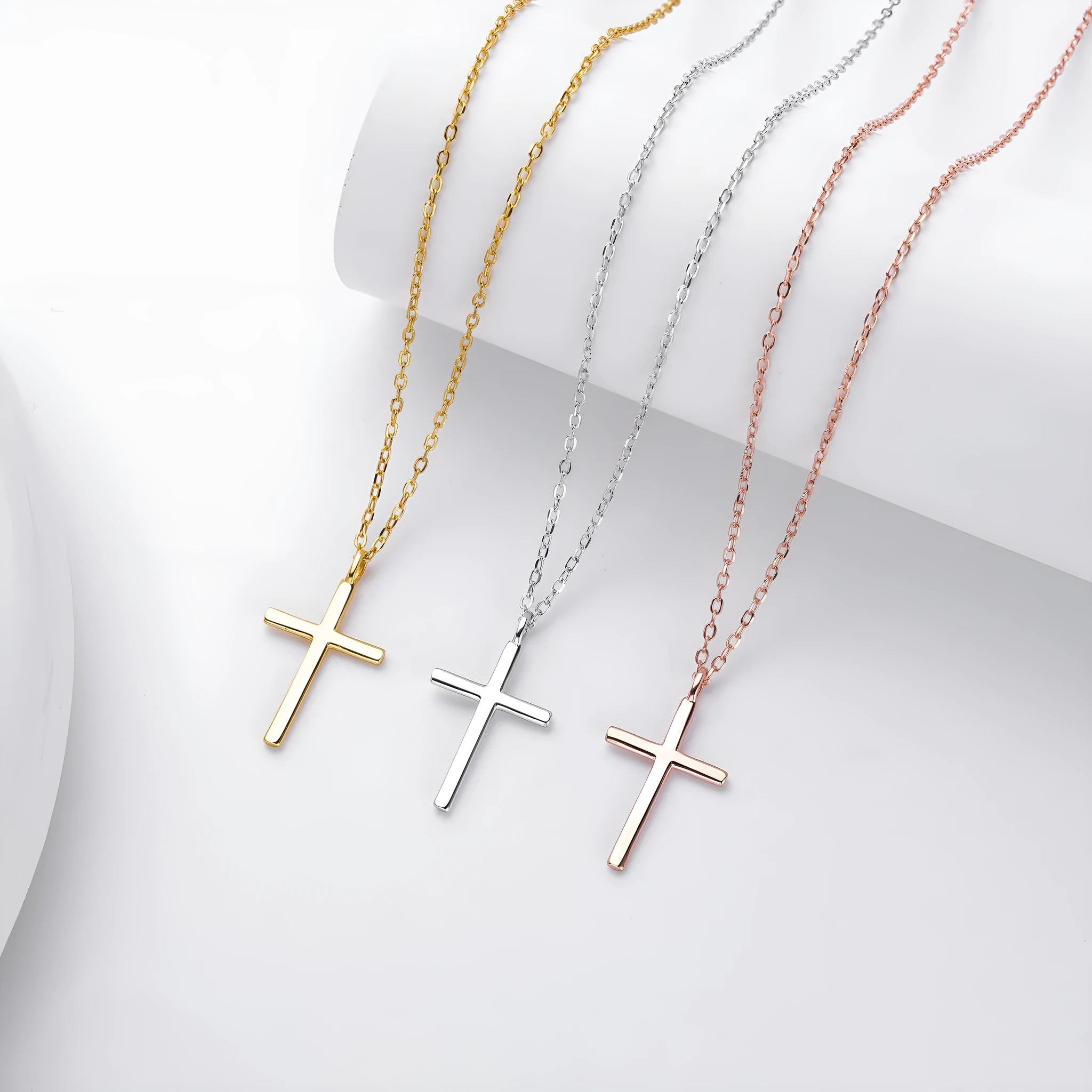 S925 sterling silver necklace with glossy cross pendant on adjustable O-shaped chain