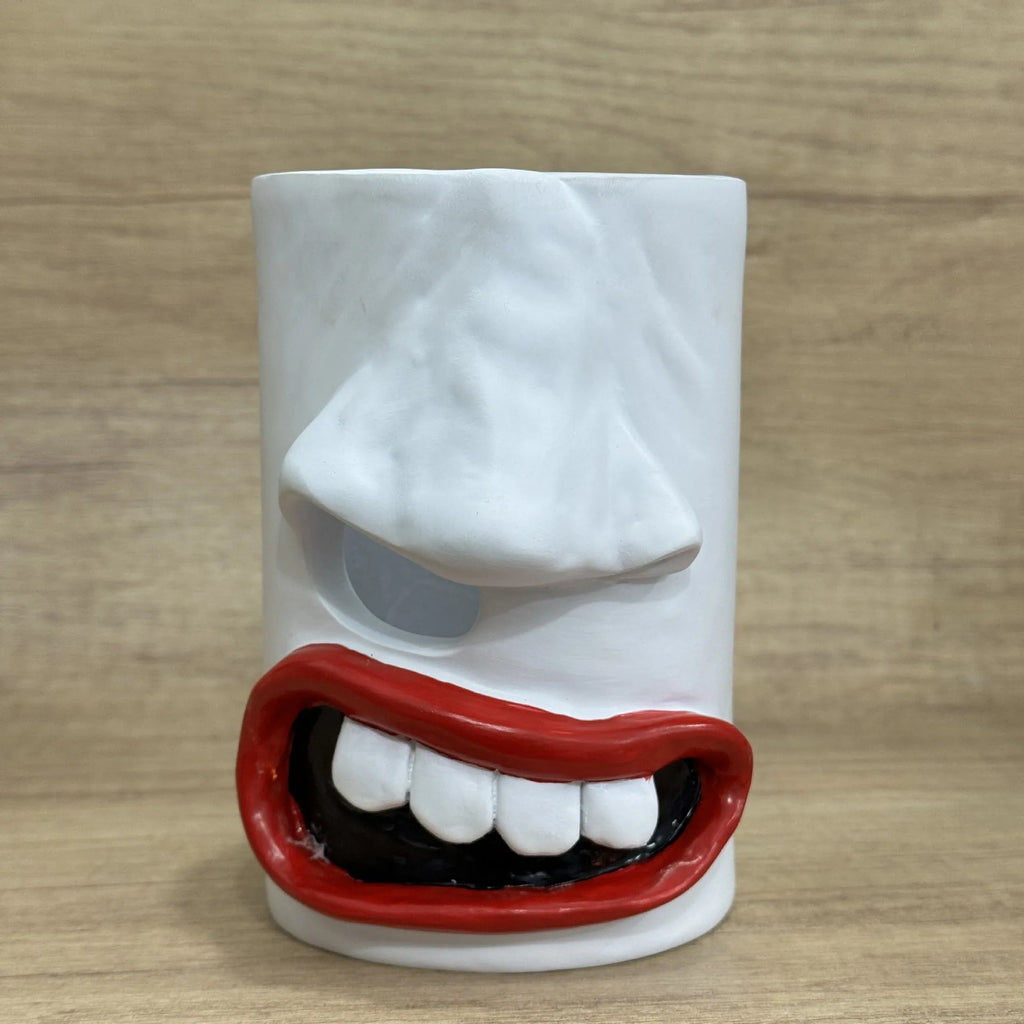 Colourful American-style resin tissue box holder desktop ornament measuring 8.5 by 14.6 centimetres.
