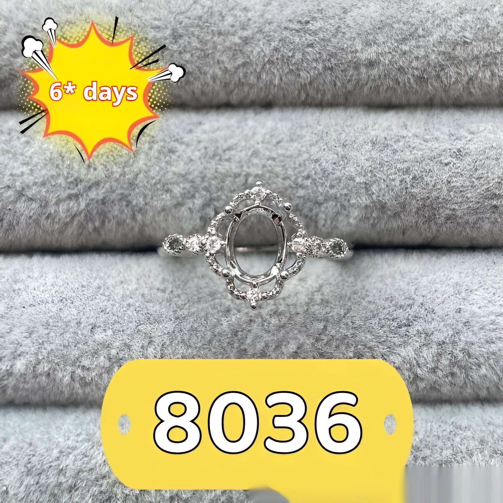 Oval denier ring with open mouth design, 6x8mm main stone and five-pointed star decoration