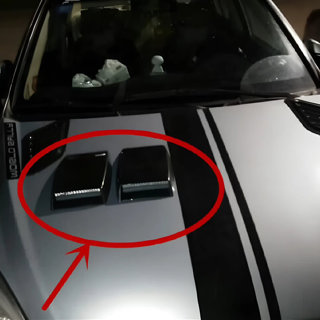 Automobile decorative air vent simulator in black, white, or silver colours with ABS plastic construction