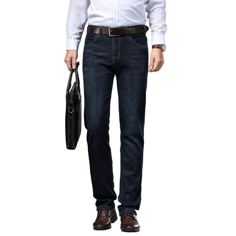 Woman wearing loose fit high elasticity straight-leg jeans in K276 blue.