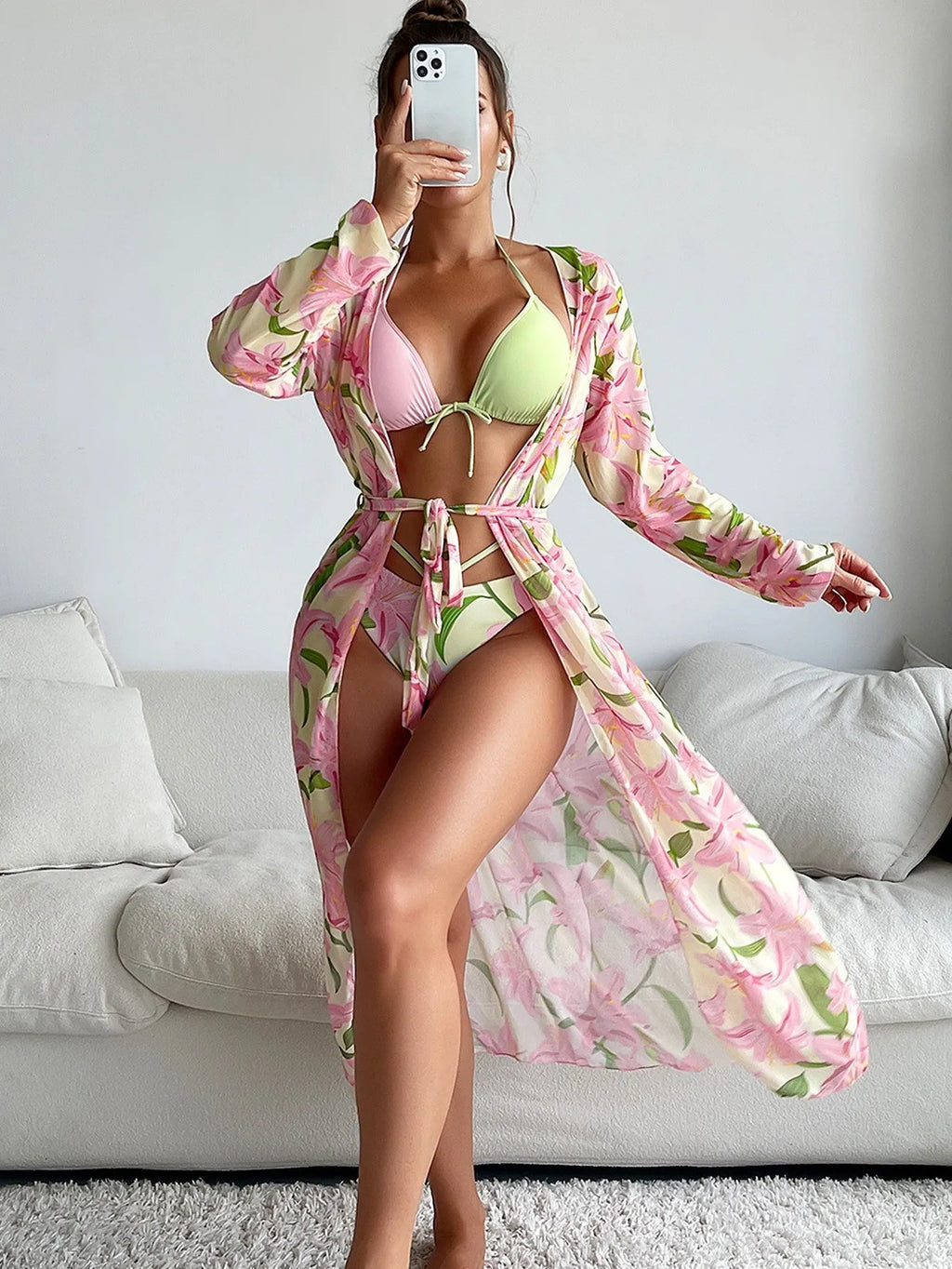 Women's printing pattern bikini swimsuit in European and American style.