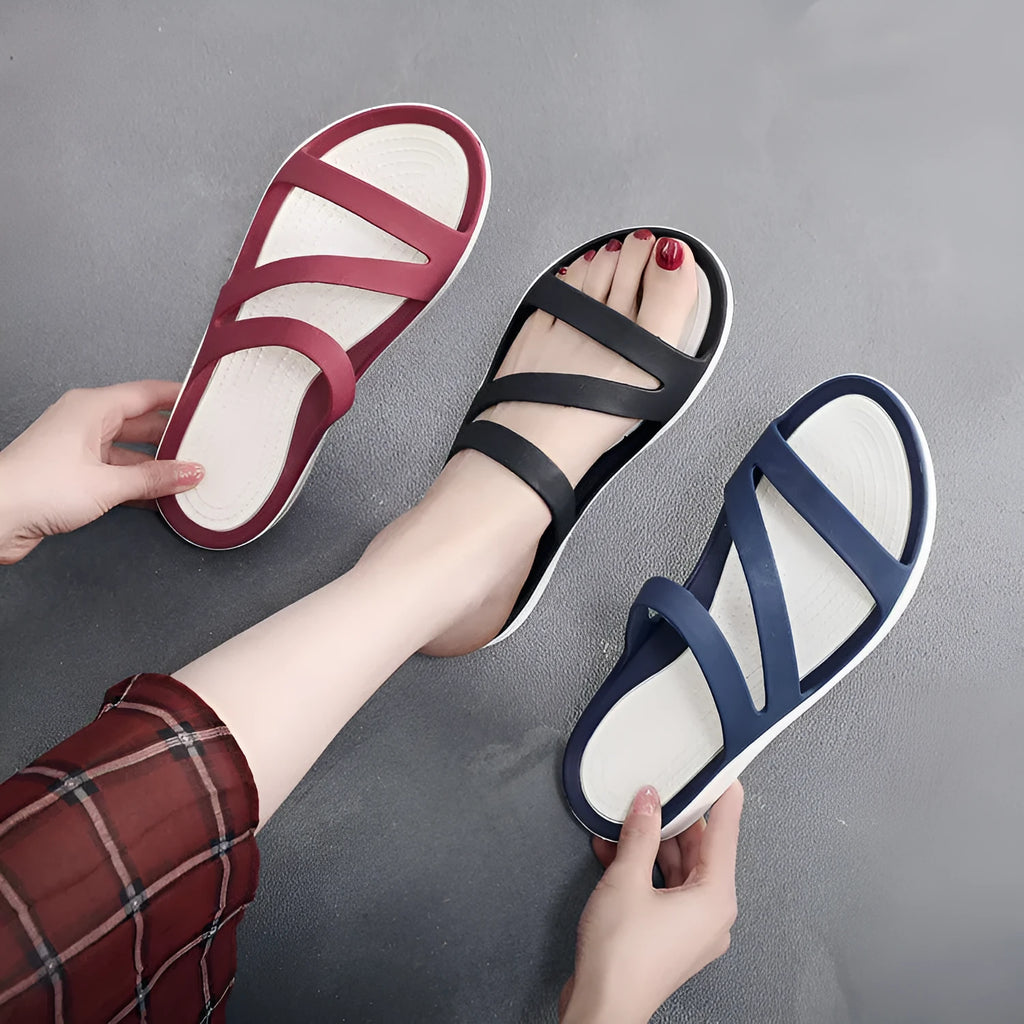 Women's solid colour casual sandals with a breathable PP upper in red, purple, blue, black, grey or pink.