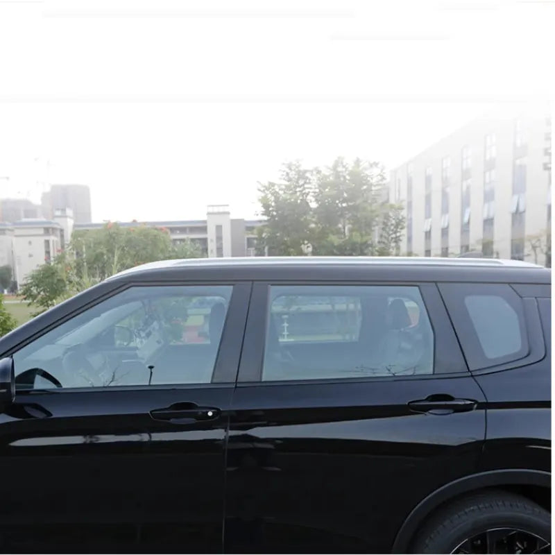 23 Outlander car A pillar and B pillar with applied protective film in carbon fibre pattern