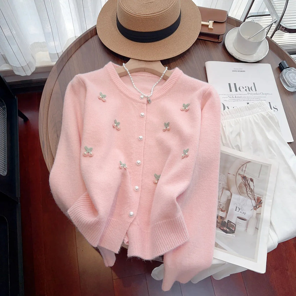 Women's cashmere French sweet cardigan sweater coat with beaded elements in slim fit design