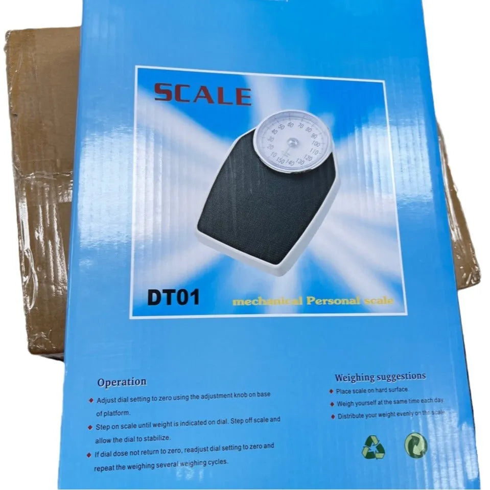 Black mechanical body weight scale with large dial display on 47x35cm platform