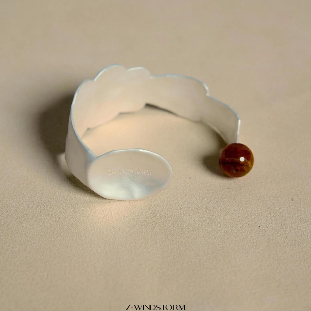 Alloy diamond-shaped ring and bracelet set with small spoon, electroplated finish.