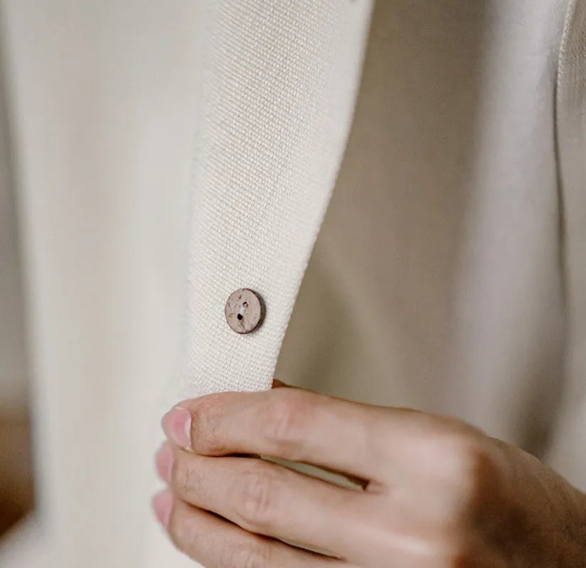 Men's light apricot Cuban collar shirt with bamboo and floral pattern