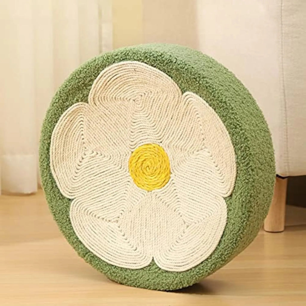 Green round sisal cat scratcher bowl lounge bed measuring 39cm diameter