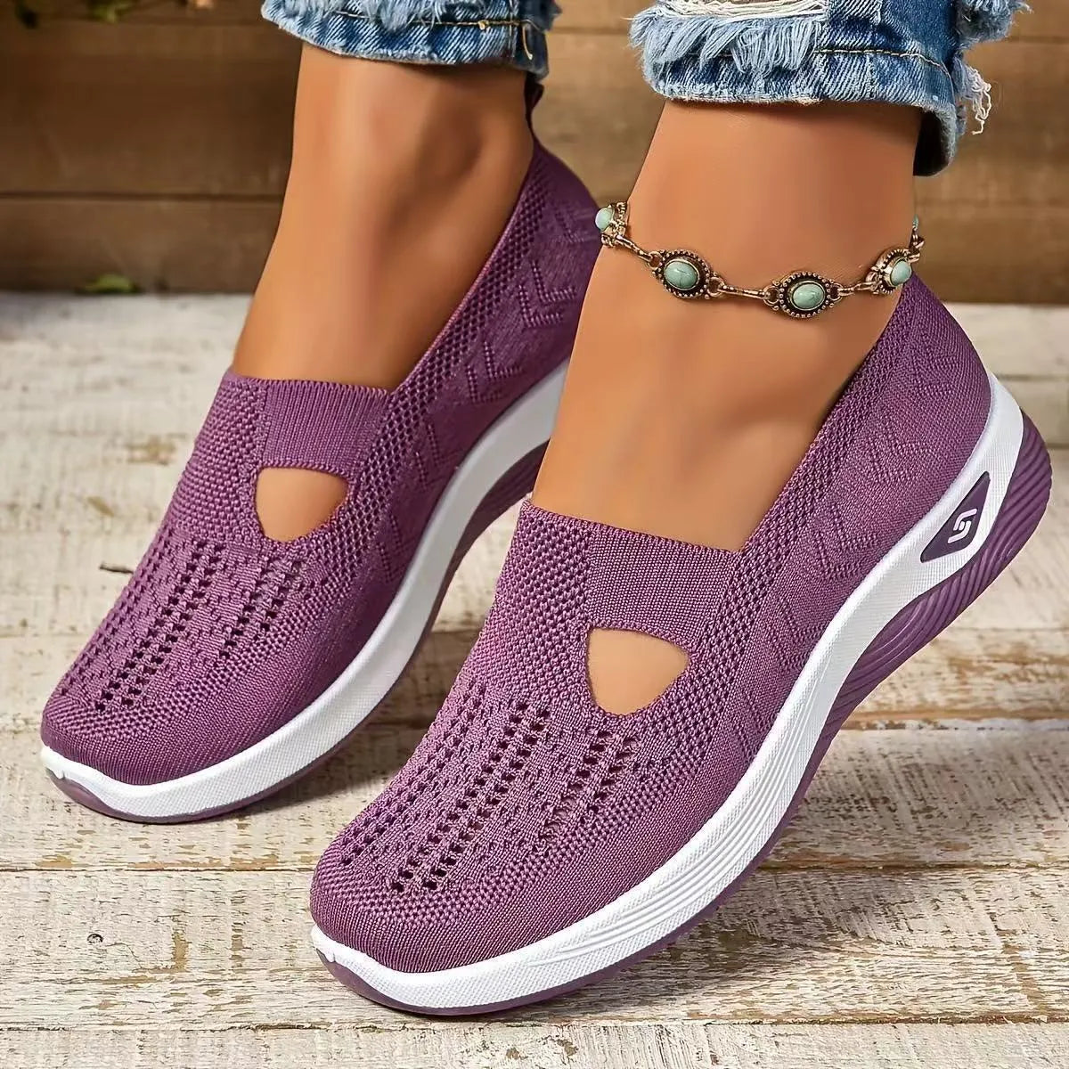 Casual mesh mom shoes with T-shaped strap and soft PVC sole in multiple colour options