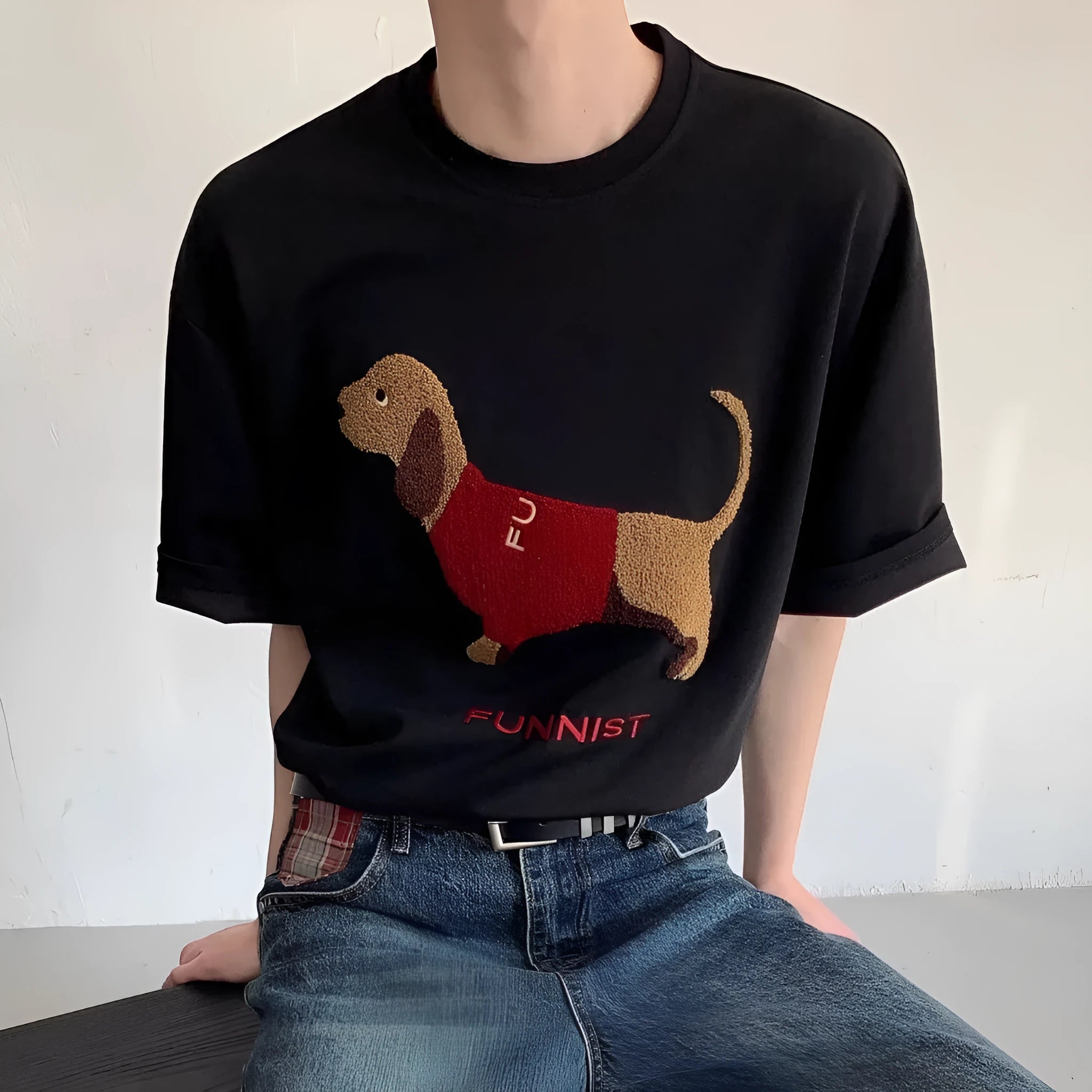 Men's grey T-shirt with embroidered sausage dog towel design on front, short sleeves and round neck