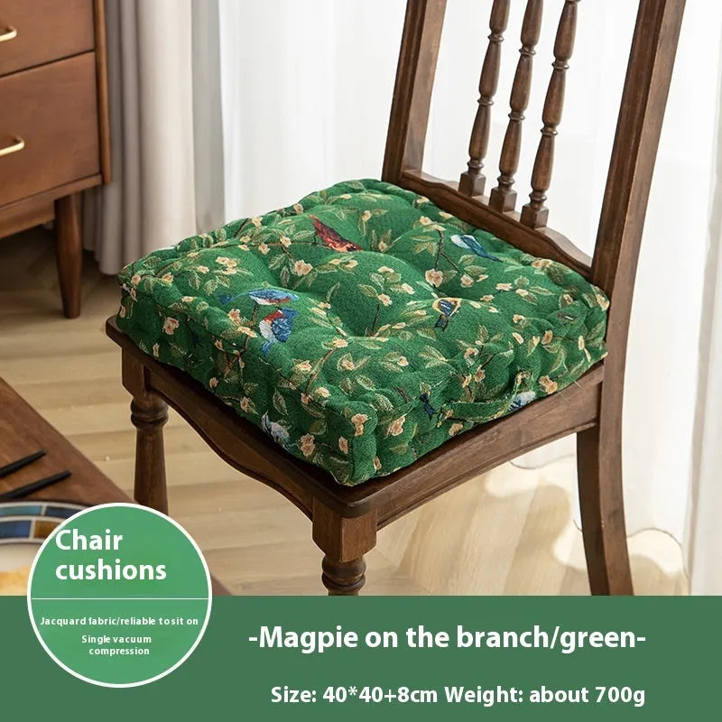 American style dining chair cushion with decorative plant pattern, 40x40x8cm dimensions
