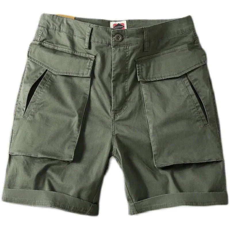 Men's straight cut cargo shorts in cotton with micro-elastic stretch and multiple pockets