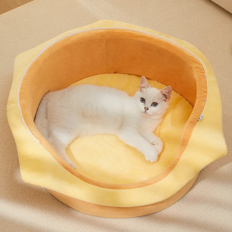 Green medium-sized outdoor cat kennel with a removable cover and raised plastic base.