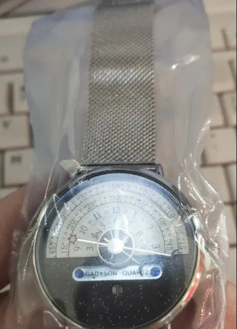 Creative men's sports watch with round alloy case, mineral glass, and stainless steel bracelet.