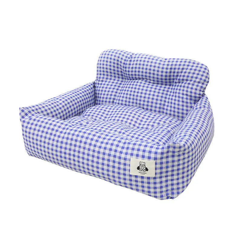 Car-mounted cloth dog travel nest in blue plaid or grey colours, dimensions 40x30x30cm or 55x40x30cm