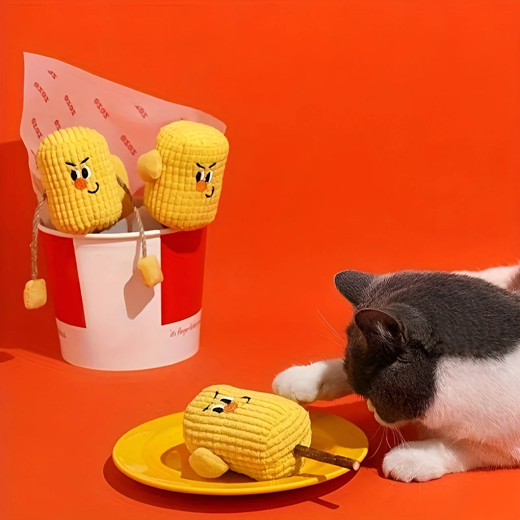 Corn cob and polio wood cat tooth cleaning toy with catnip for dental health