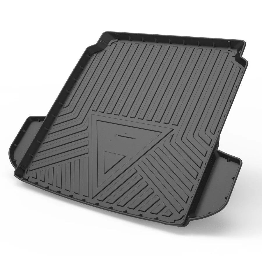 Black carbon fibre pattern TPE trunk pad for vehicle boot protection