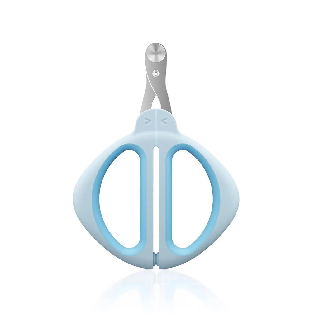 Cat nail clipper with positioning safety hole and non-slip handle in blue colour option