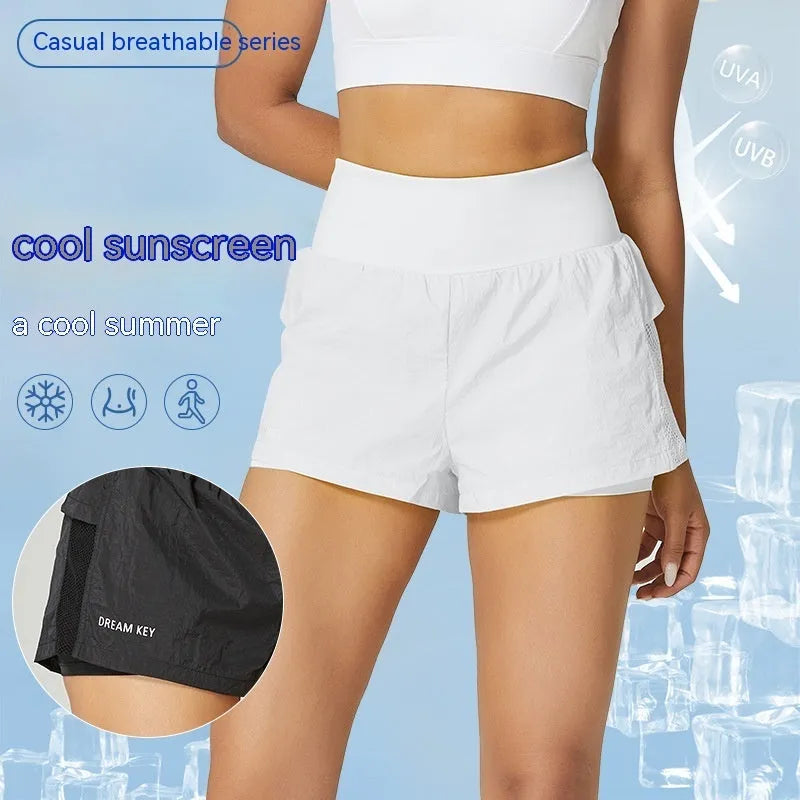 Women's cotton blend athletic shorts in loose fit with quick-drying fabric