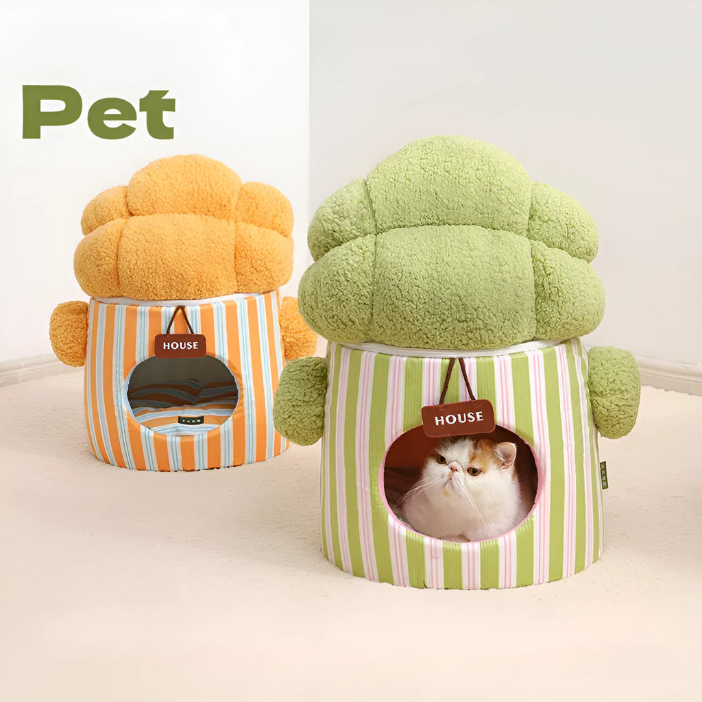 Green cauliflower-shaped enclosed indoor house for a cat or small dog
