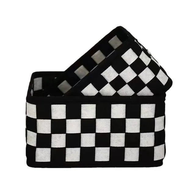 Checkerboard woven felt storage basket with folded sides showing dimensions 37x29x19.5cm