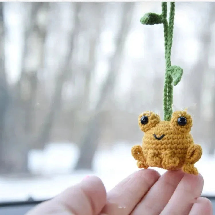Green handmade woven frog automotive pendant hanging with 5cm by 15cm dimensions