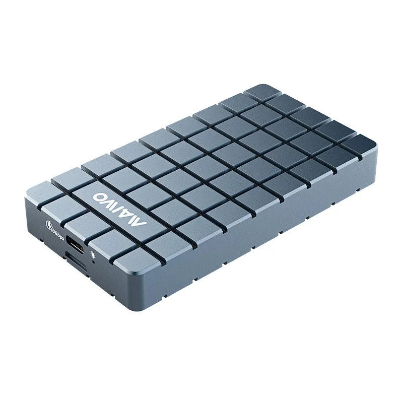 Aluminium USB4 hard disk box for solid state drives with compact 50mm design
