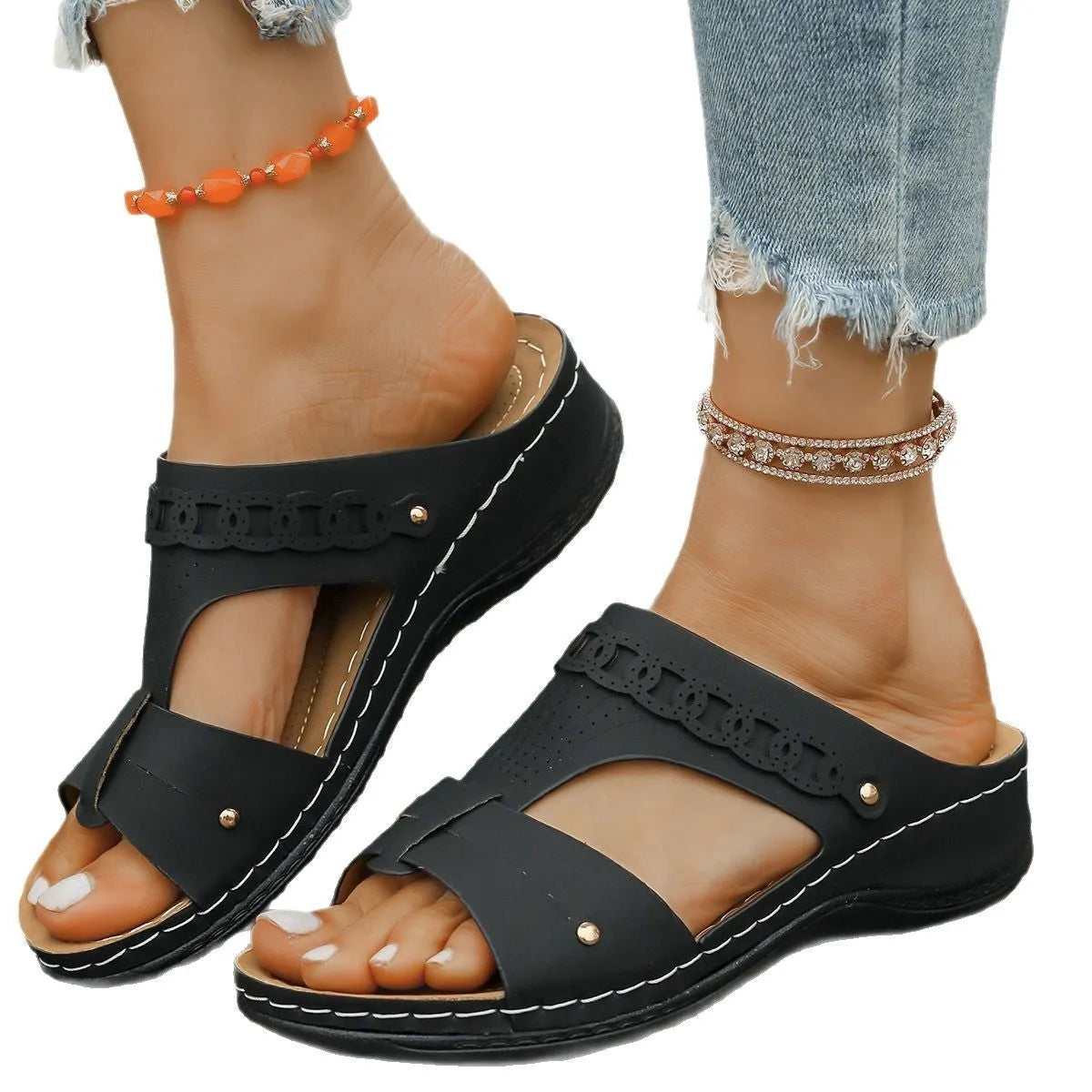Slope heel roman style slippers in blue with fish mouth toe holder and rubber sole