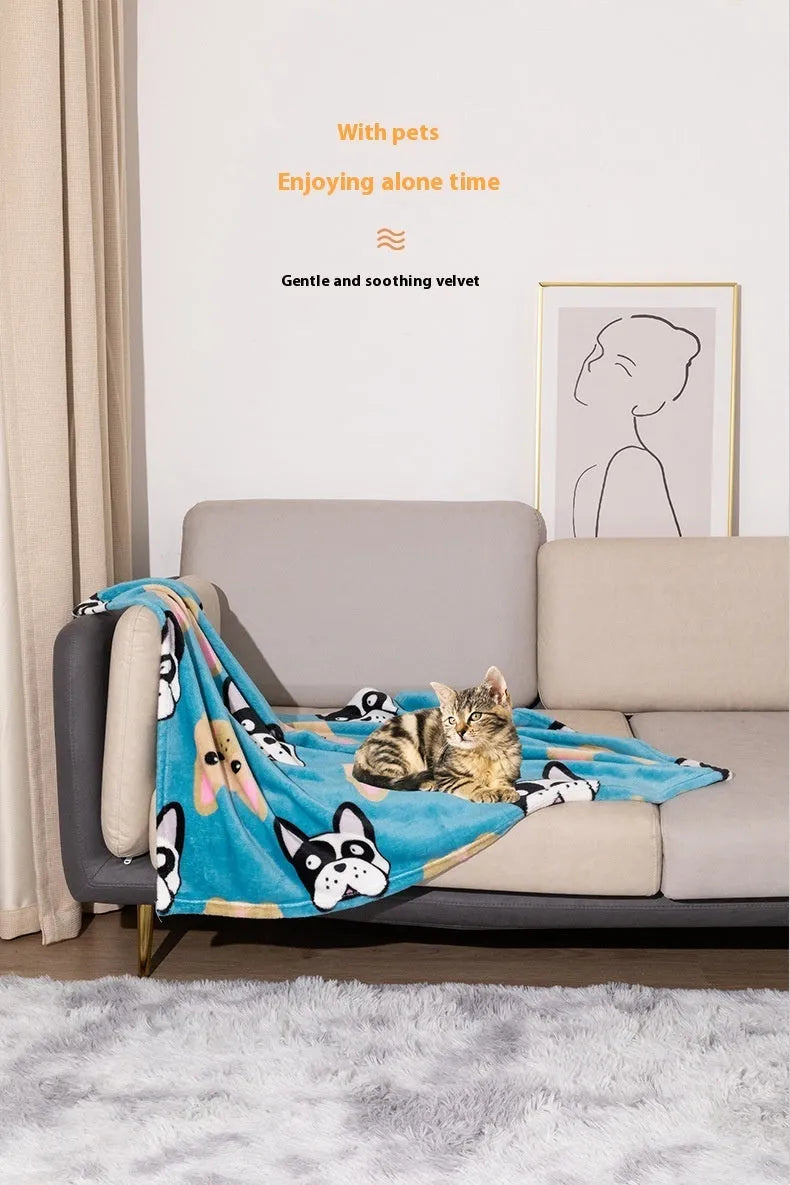 Double-sided thickened pet blanket with cartoon dog pattern in blue or khaki colours