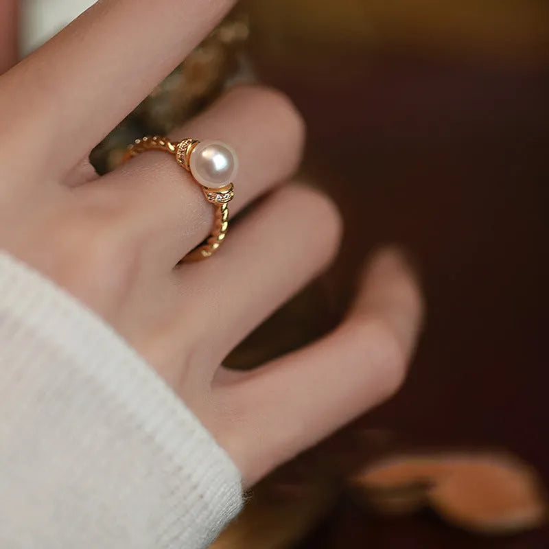 Adjustable antique twist pearl ring in copper with geometry shape, gold or silver colour option