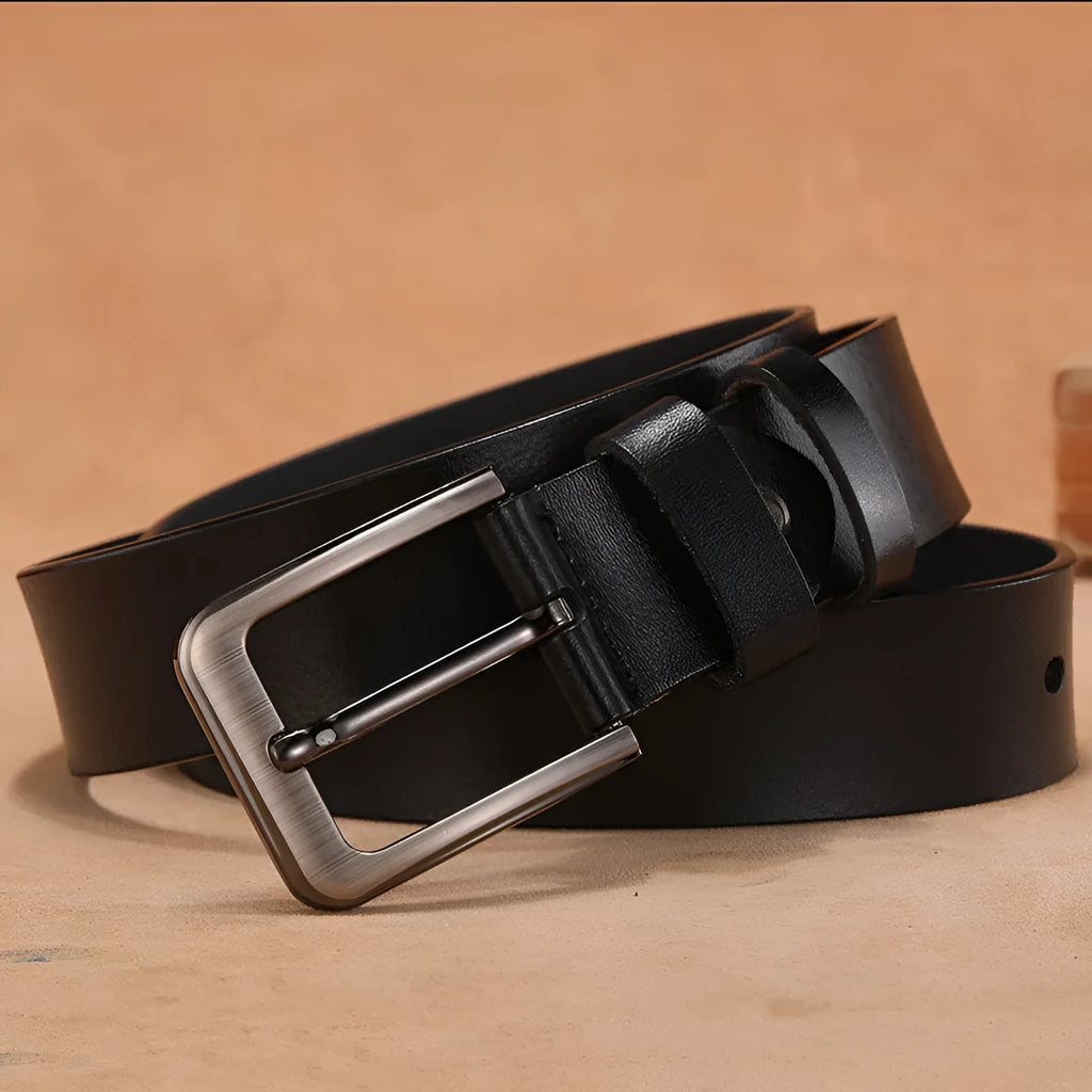 Fashion square head pin buckle jeans strap in black or brown, showing alloy buckle detail.