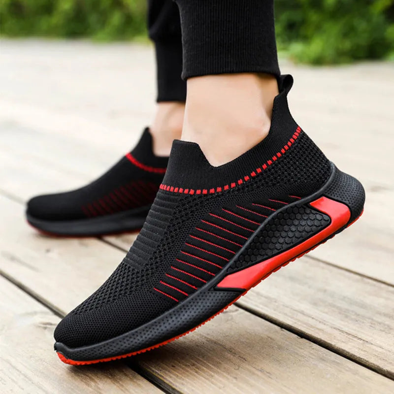 Men's striped mesh slip-on sneakers with flyknit upper and lace closure