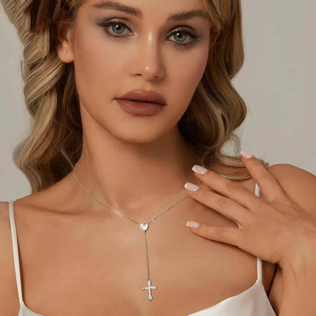 Simple V-neck love cross pendant necklace in 925 silver with O-ring chain, colour BSN384