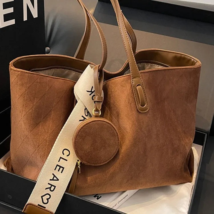 Green casual large capacity polyester tote bag with horizontal square shape showing internal zipper compartment