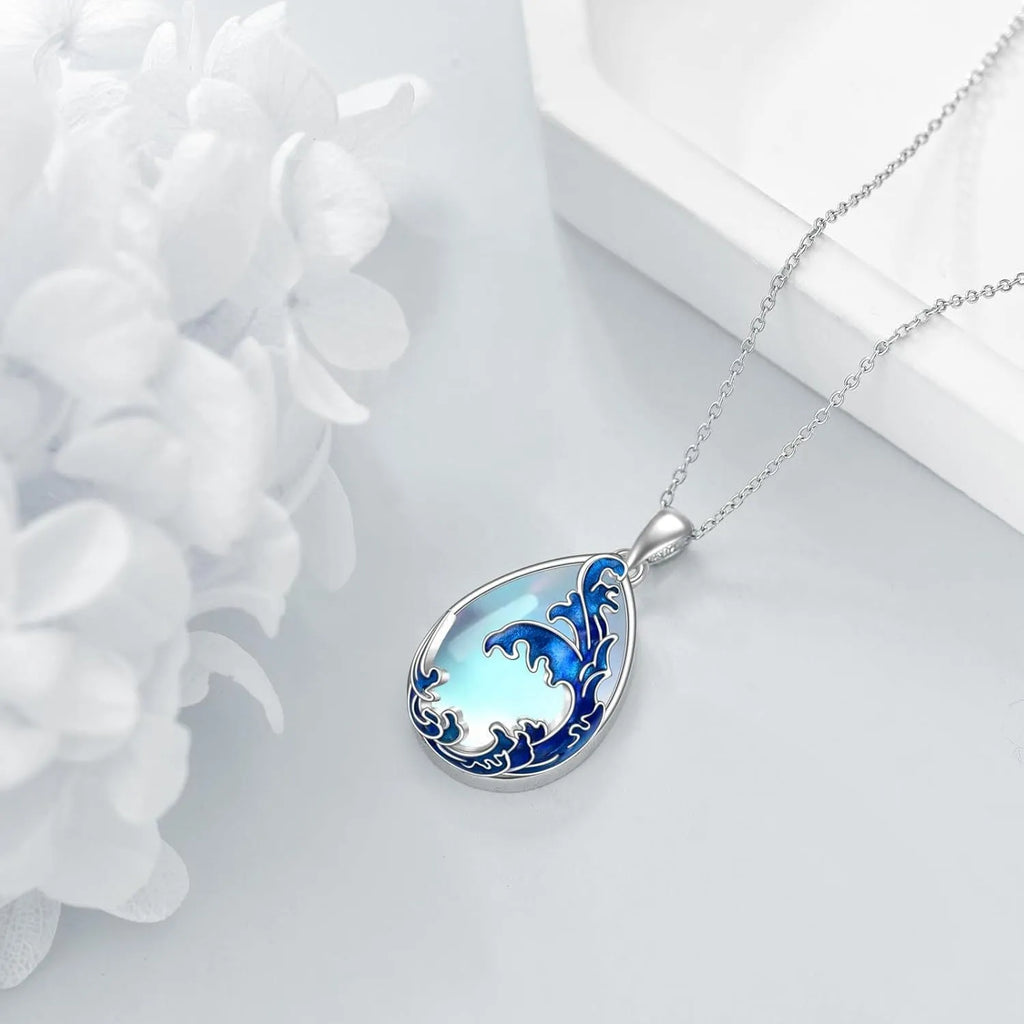 Blue alloy pendant necklace with love heart design for women's jewellery