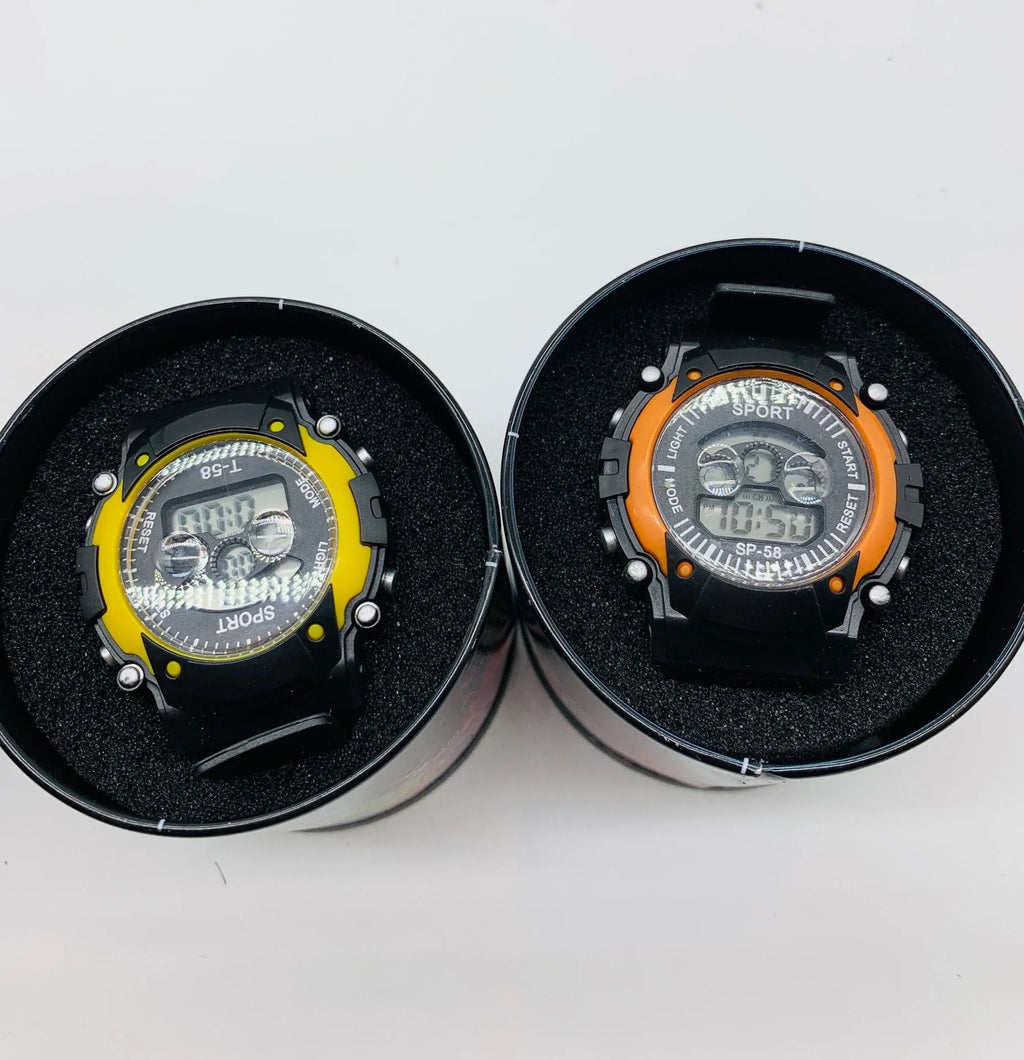 Digital children's waterproof watch with silicone strap and plastic case
