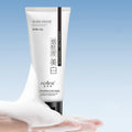 White 100ml whitening and freckle removing facial cleanser bottle for universal use by men and women