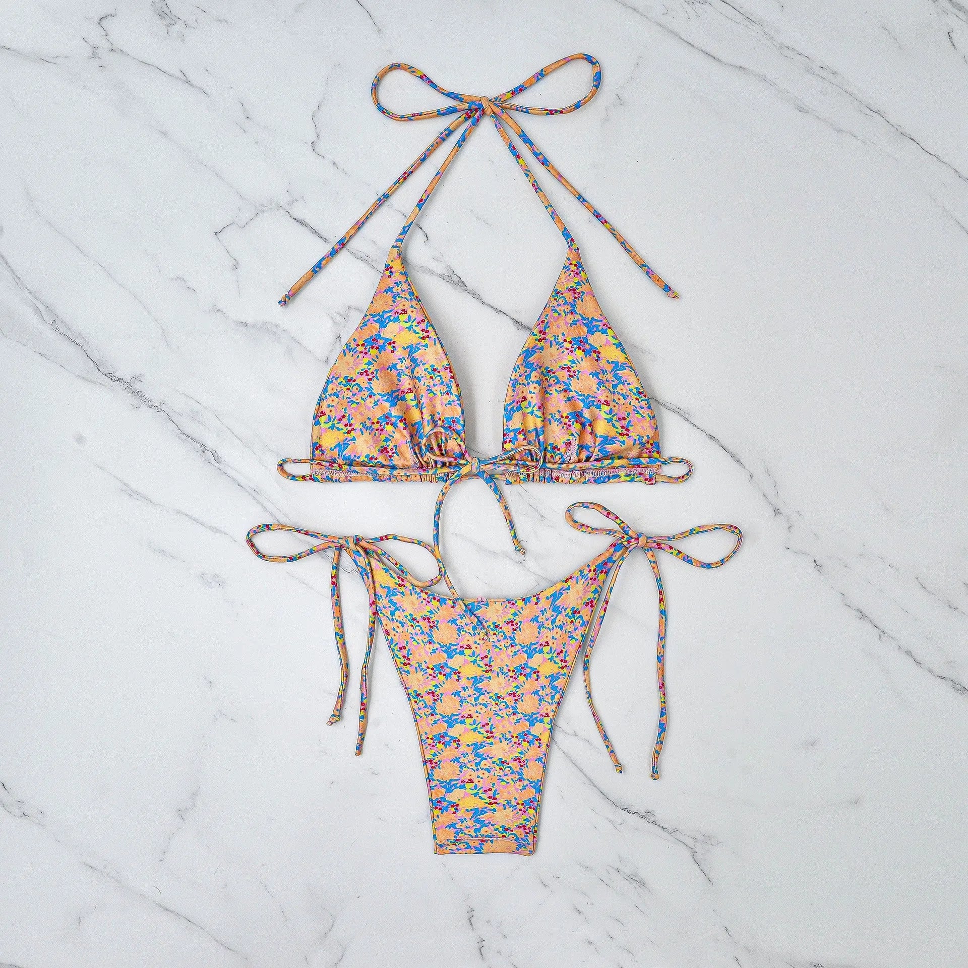 Lace-up split cup bikini swimsuit in European style with backless design for swimming sports