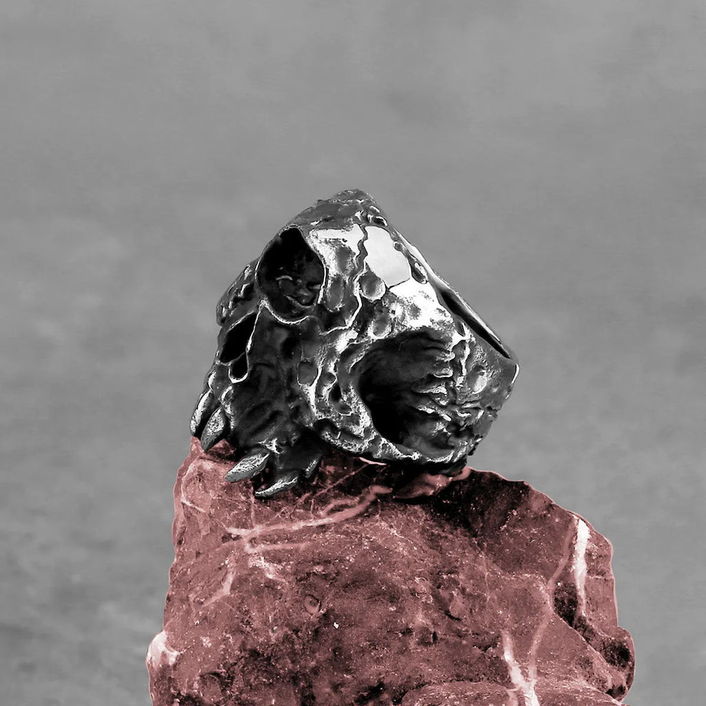 Electroplated alloy ring with one-eyed skull design in retro punk style