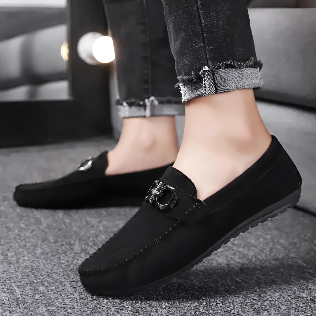 Men's black and grey casual shoes with suede upper and rubber sole for summer wear
