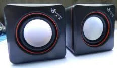Black square USB-powered 2.0 computer speaker for desktop audio