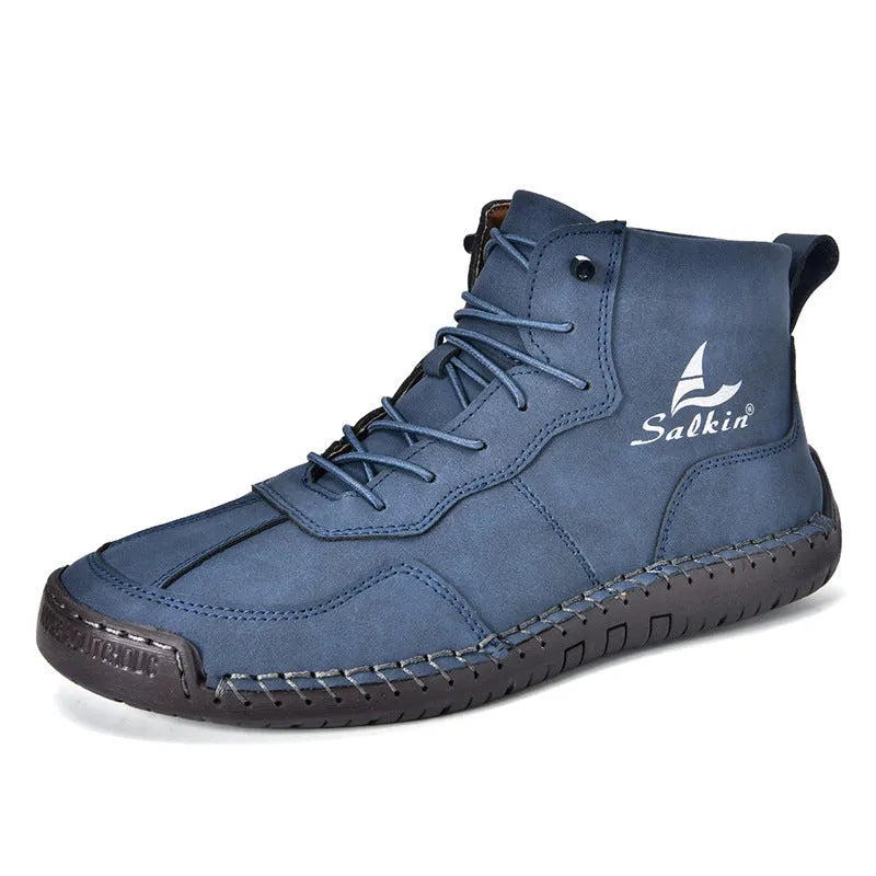 Retro high-top casual boots in beige with elastic band and flat rubber sole.