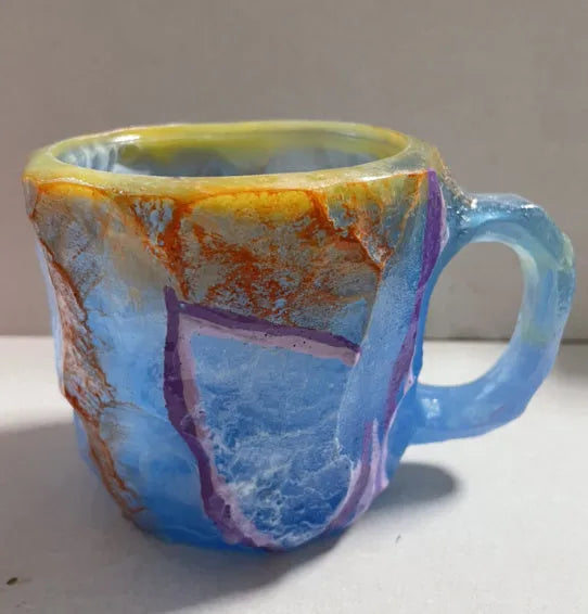 400ml resin coffee mug with mineral crystal design and handle in multiple colour options