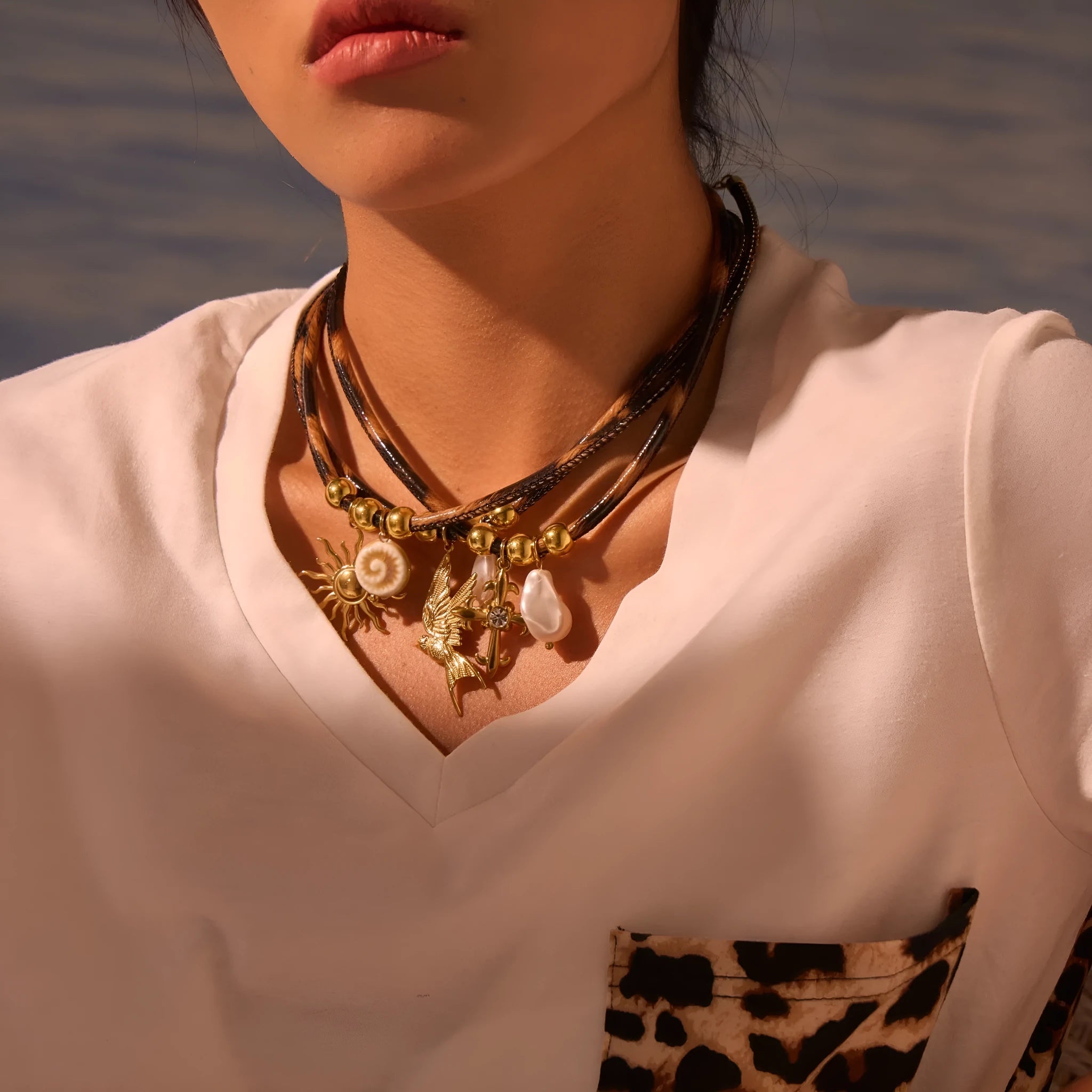 Leopard print geometric stainless steel necklace with gold electroplating on adjustable 41-50cm chain