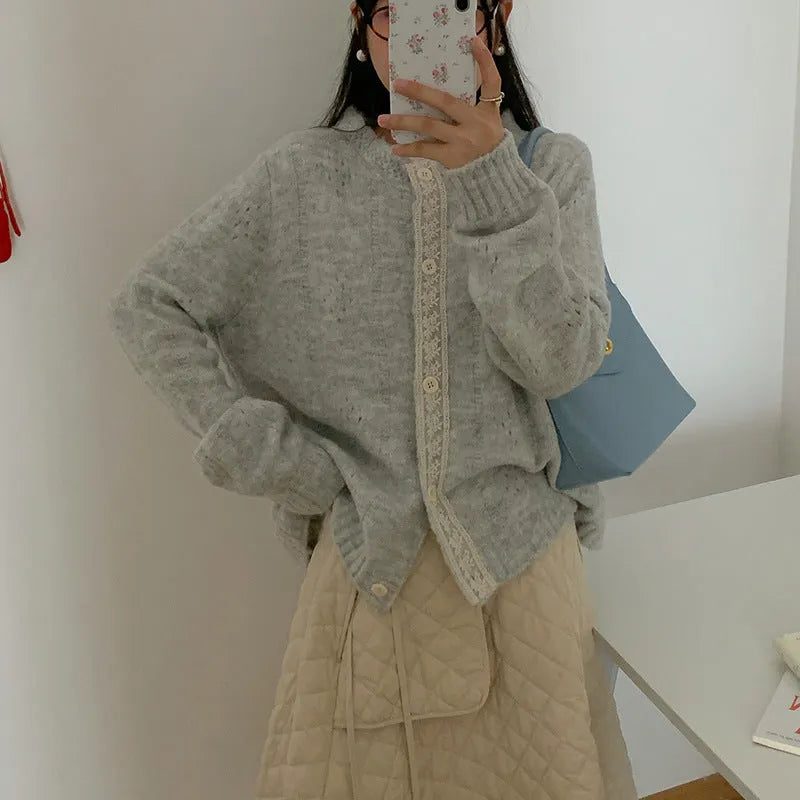 Artistic retro loose cardigan in viscose fibre, shown in apricot, green, pink, or light grey.