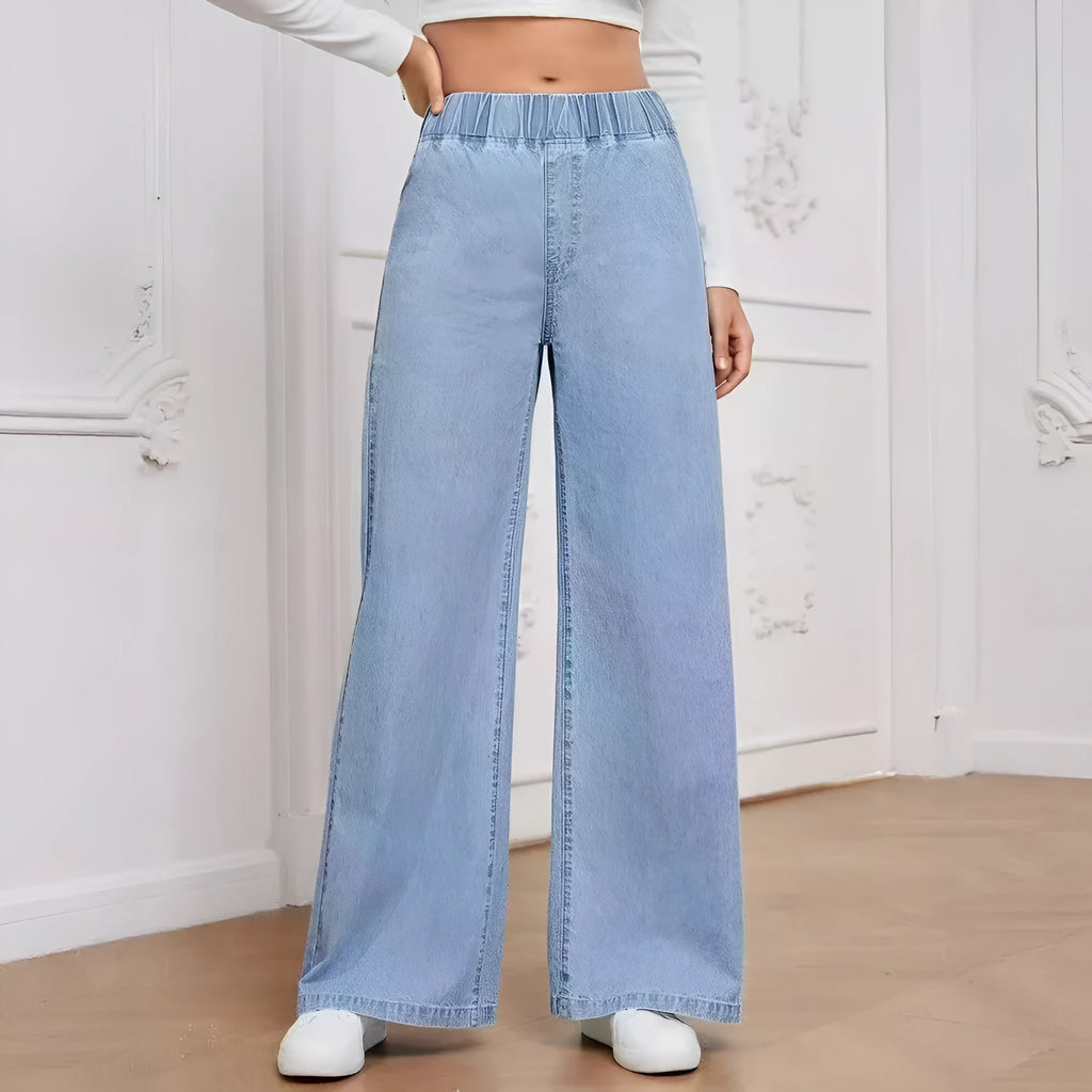 Light blue washed wide-leg women's jeans with straight leg and mid waist design